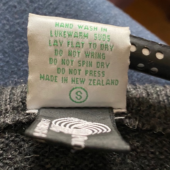 RECENT WORKS Sweater Woolen, Gray. NZ Vintage. S - Picture 6 of 7